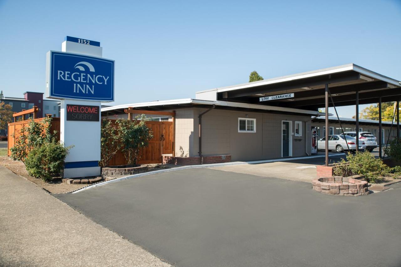 Regency Inn Springfield Dış mekan fotoğraf